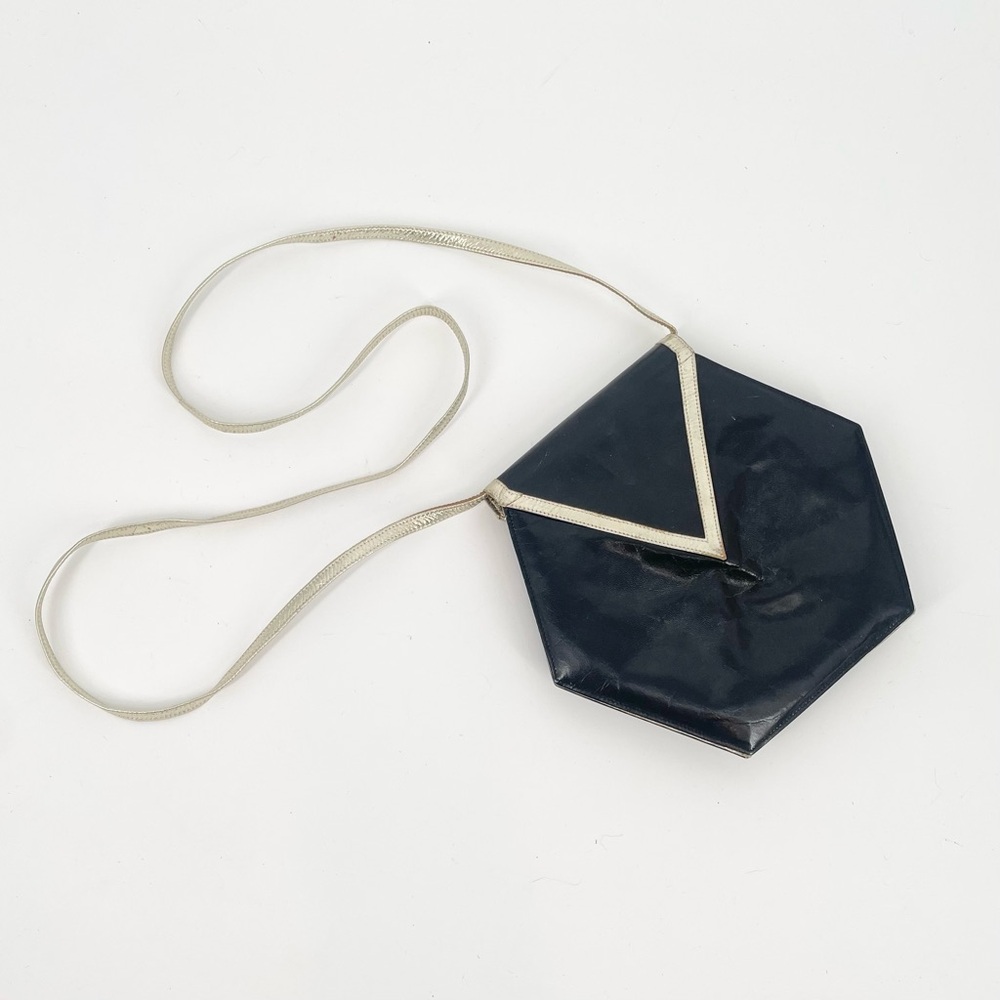 1980s Charles Jourdan Paris Black & Silver Metalic Leather Hexagonal Crossbody - Picture 3 of 13